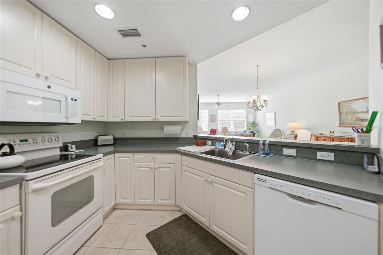 255 W End Drive, Unit 4201, Punta Gorda, FL 33950 Photo