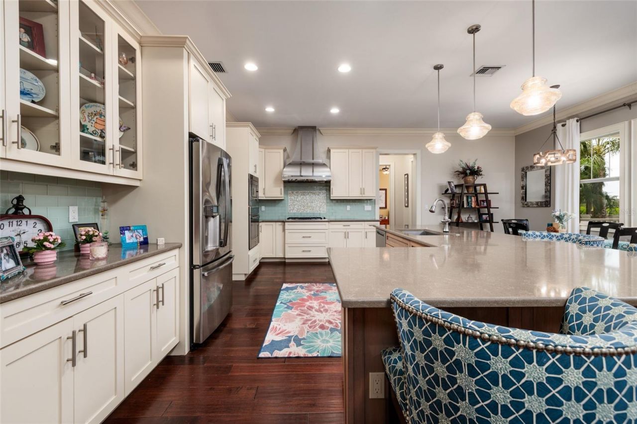 852 Cordova Boulevard Ne, Saint Petersburg, FL 33704 Photo