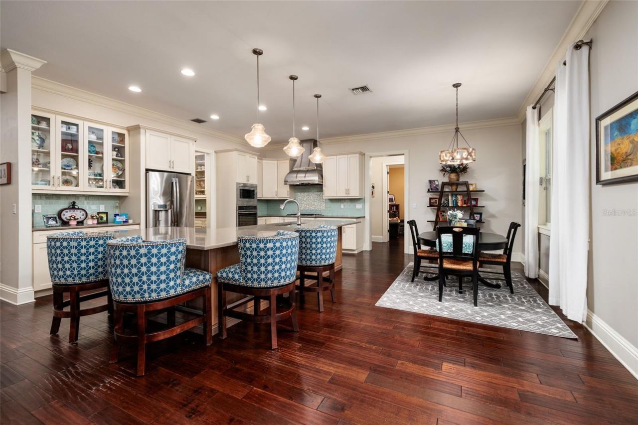 852 Cordova Boulevard Ne, Saint Petersburg, FL 33704 Photo