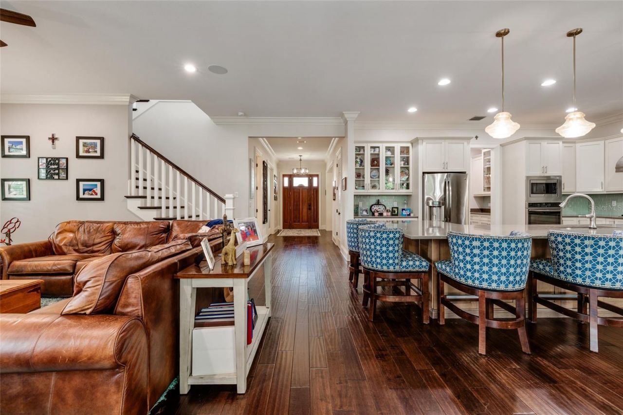 852 Cordova Boulevard Ne, Saint Petersburg, FL 33704 Photo