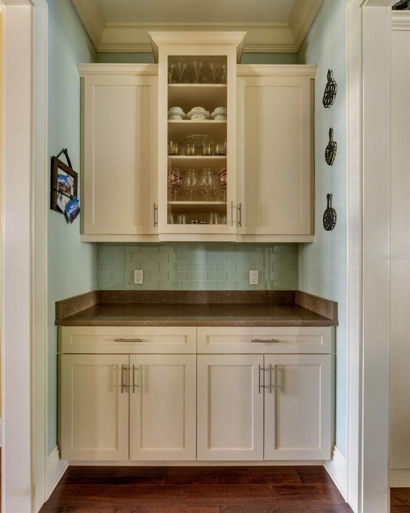 852 Cordova Boulevard Ne, Saint Petersburg, FL 33704 Photo