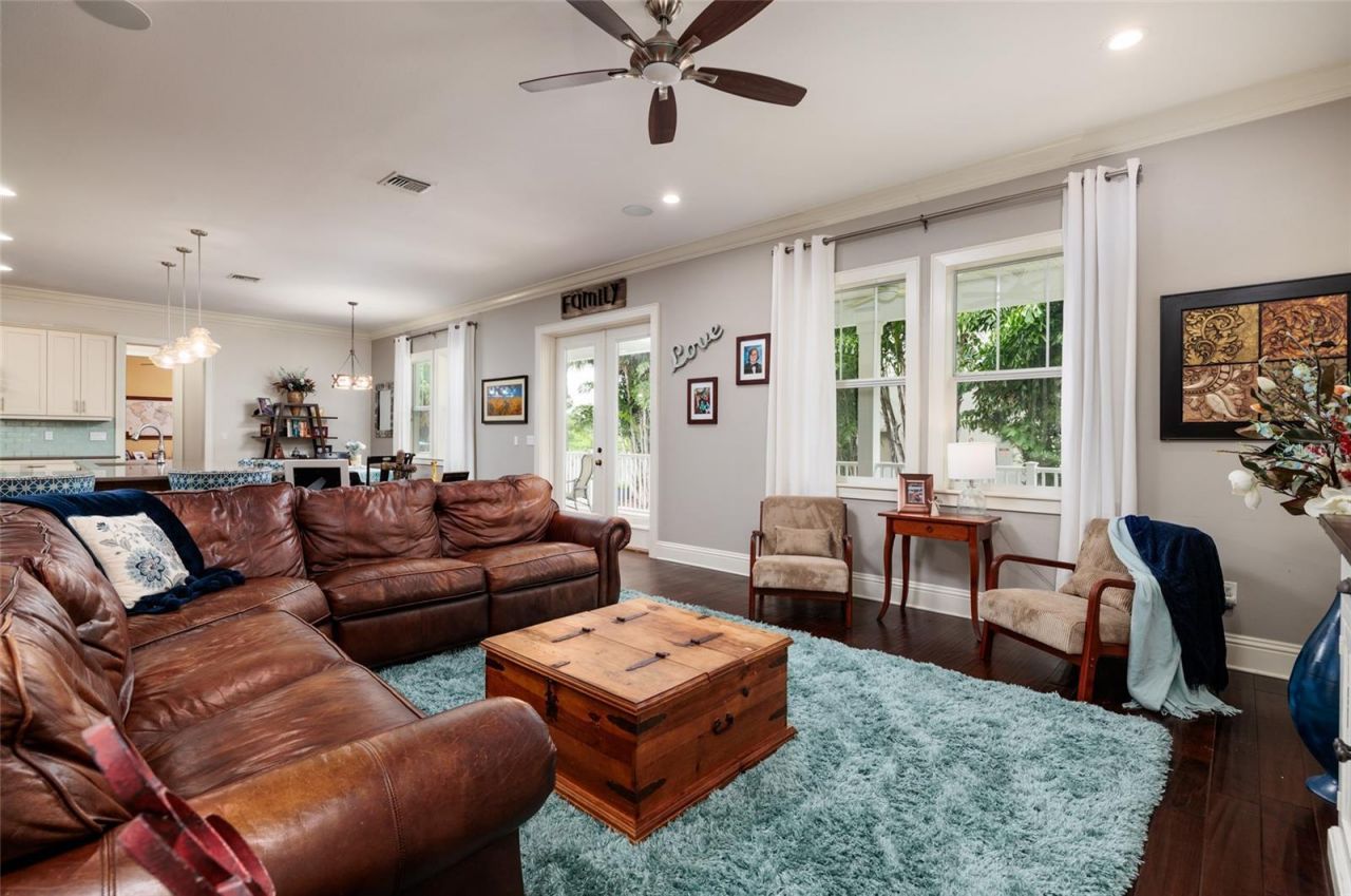 852 Cordova Boulevard Ne, Saint Petersburg, FL 33704 Photo