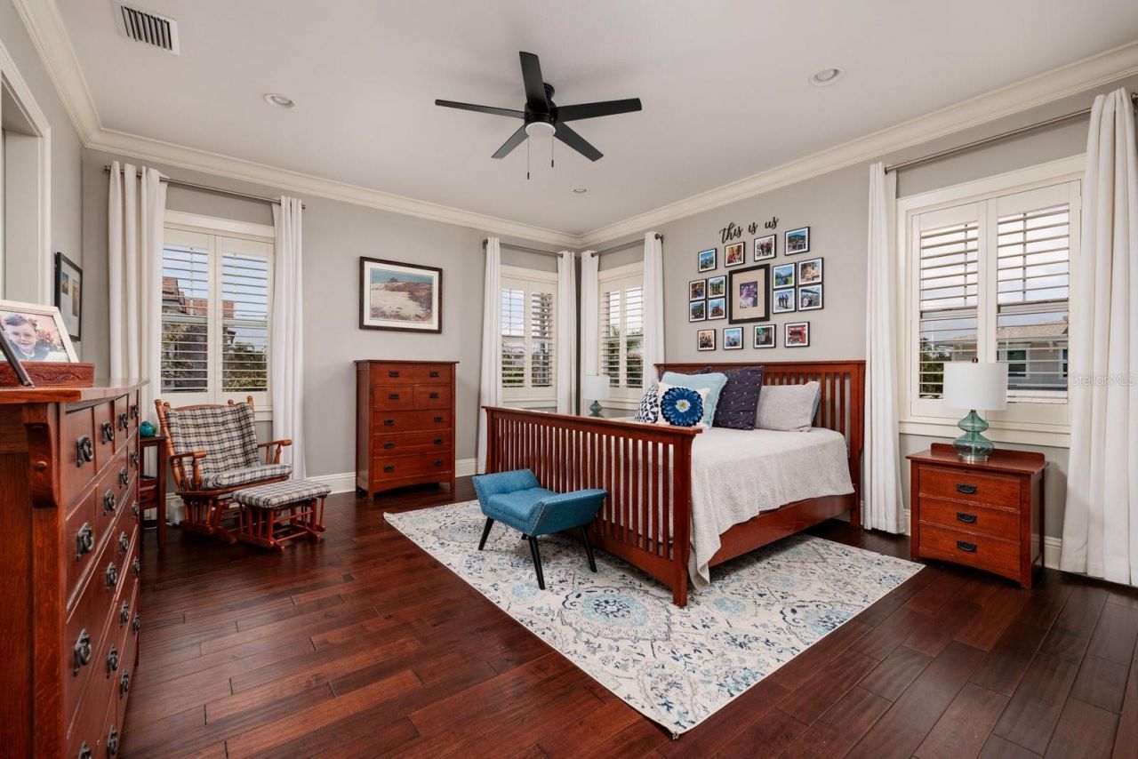 852 Cordova Boulevard Ne, Saint Petersburg, FL 33704 Photo