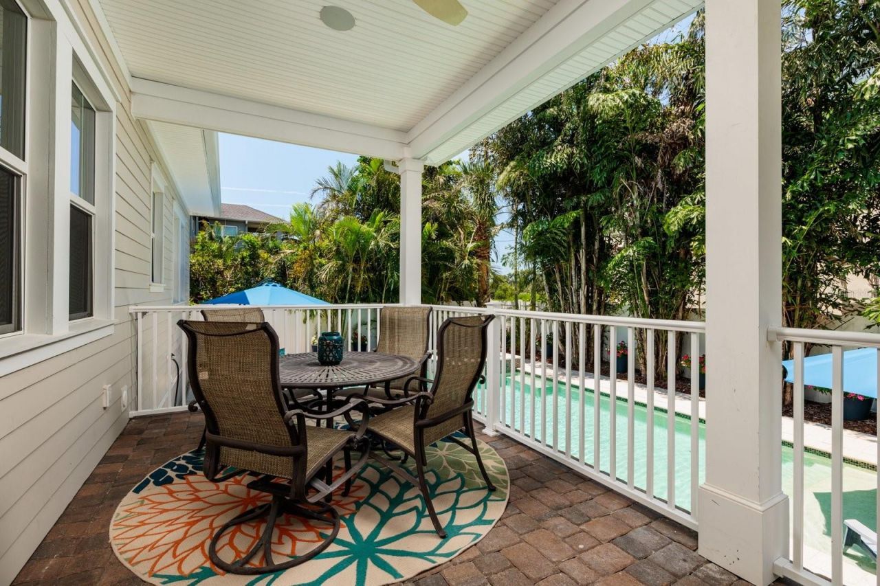 852 Cordova Boulevard Ne, Saint Petersburg, FL 33704 Photo