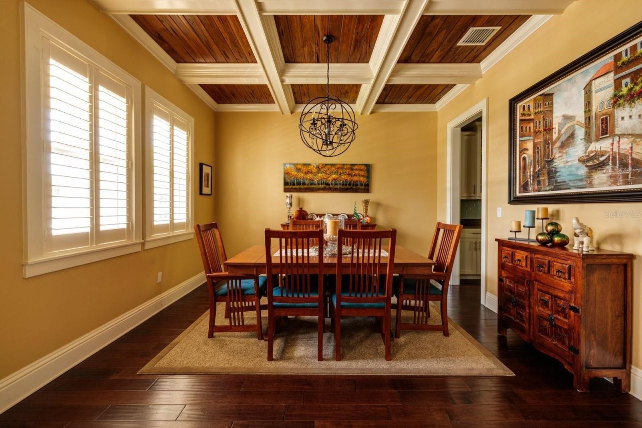 852 Cordova Boulevard Ne, Saint Petersburg, FL 33704 Photo