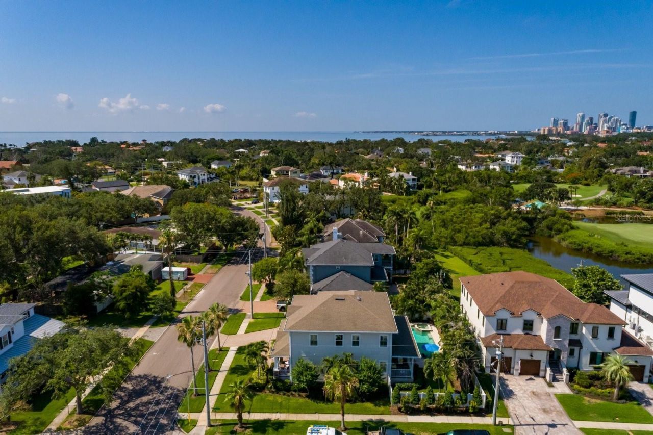 852 Cordova Boulevard Ne, Saint Petersburg, FL 33704 Photo