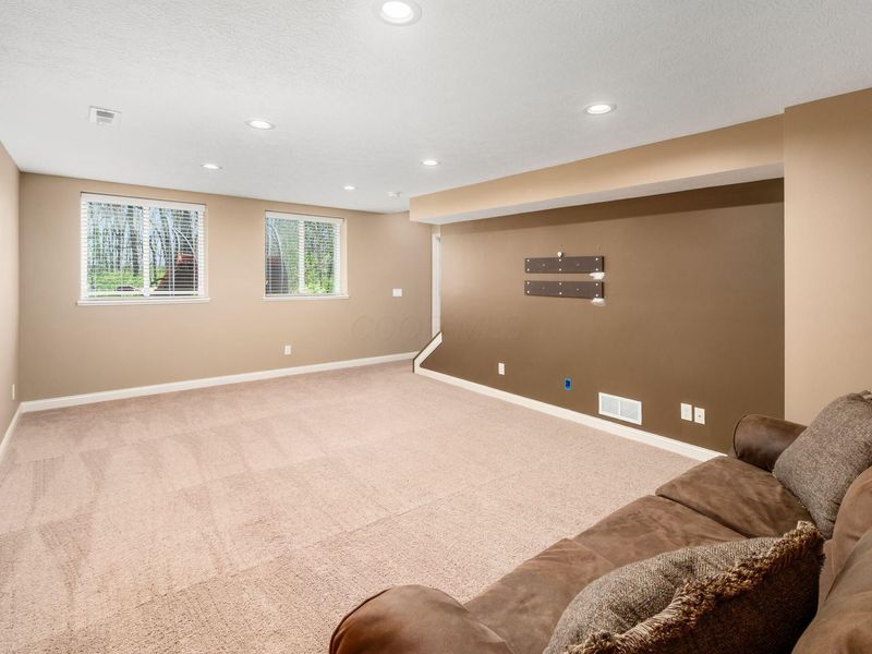 573 Summer Tree Loop , Marysville, OH 43040 Photo 28