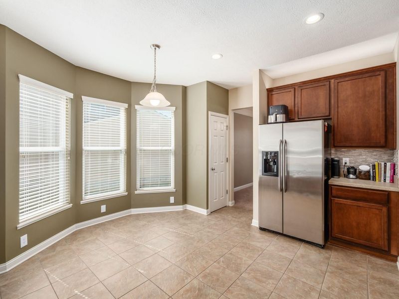 573 Summer Tree Loop , Marysville, OH 43040 Photo 9