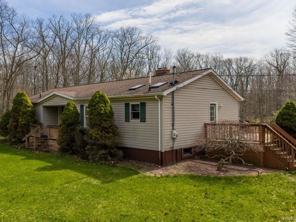 264 Mountain Road , Port Jervis, NY 12771