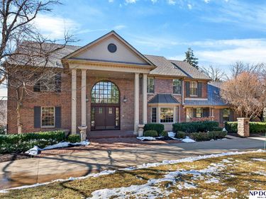 206 Fairacres Road , Omaha, NE 68132