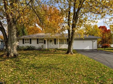 7443 Sugartree Drive, Boardman, OH 44512