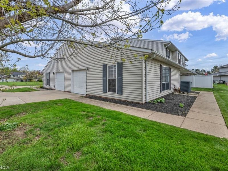 7972 Colonial Drive, Mentor, OH 44060 Photo 6