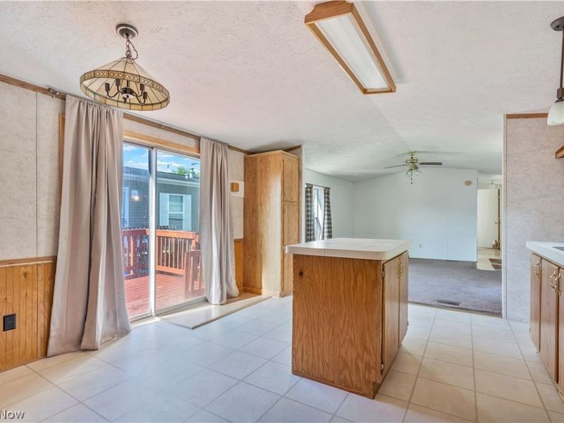 100 Keenan, Unit Ellen 27, Peninsula, OH 44264 Photo 17