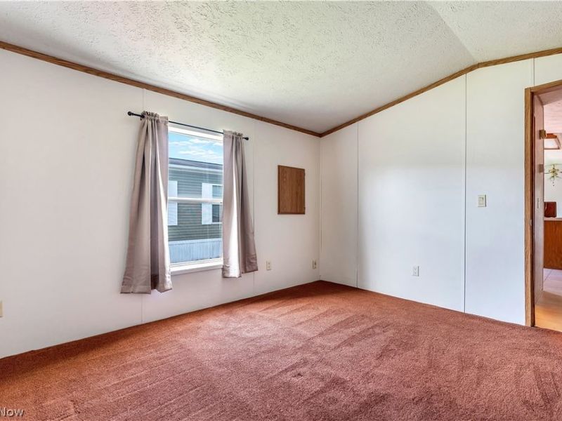 100 Keenan, Unit Ellen 27, Peninsula, OH 44264 Photo 24