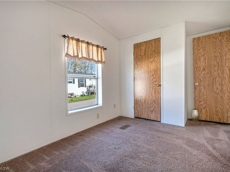 100 Keenan, Unit Ellen 27, Peninsula, OH 44264 Photo 28