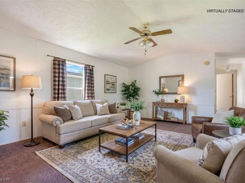 100 Keenan, Unit Ellen 27, Peninsula, OH 44264 Photo 8