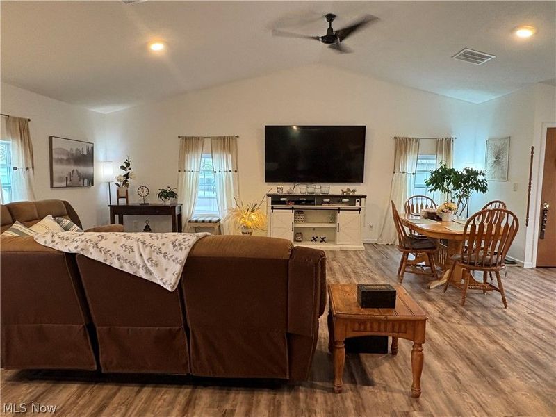 44017 State Route 162, Wellington, OH 44090 Photo 6