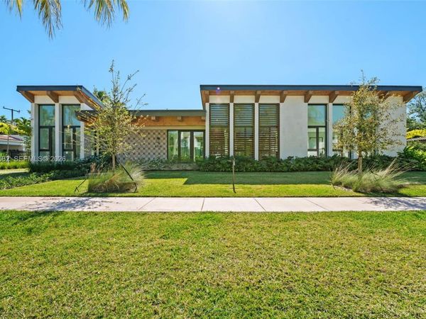 6716 San Vicente St , Coral Gables, FL 33146