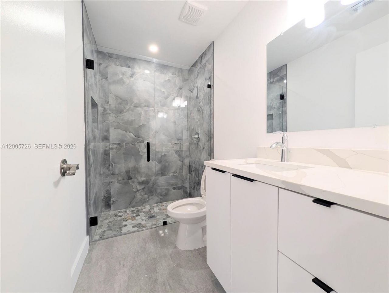 813 Bell Blvd S, Lehigh Acres, FL 33974 Photo