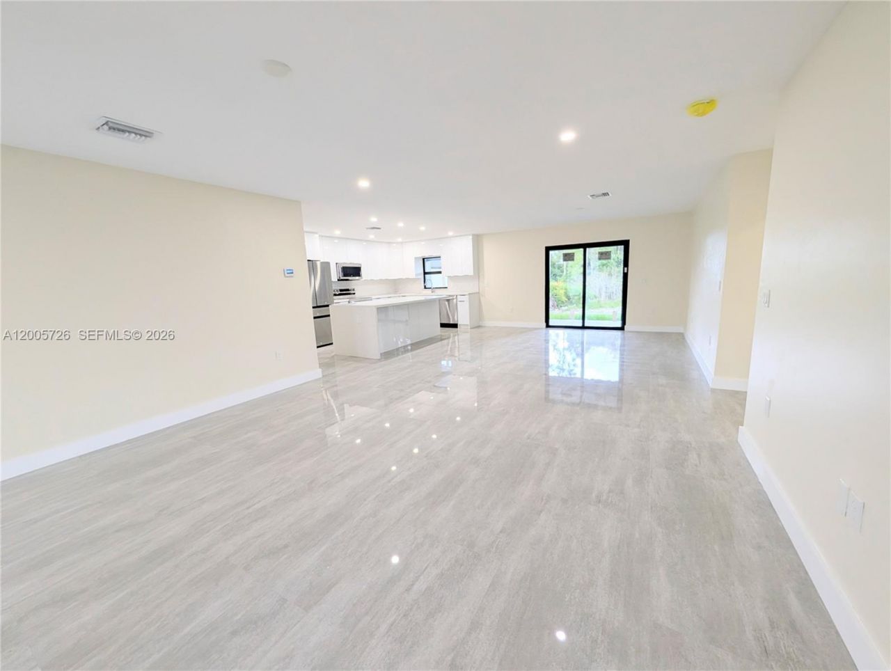 813 Bell Blvd S, Lehigh Acres, FL 33974 Photo