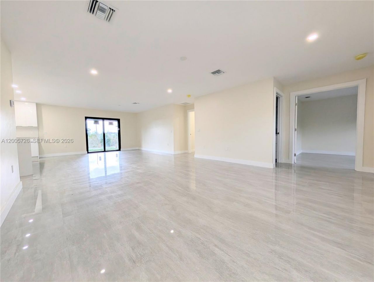 813 Bell Blvd S, Lehigh Acres, FL 33974 Photo