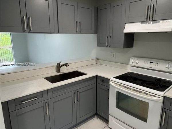 4010 LAKESIDE DRIVE, Unit 4010, Tamarac, FL 33319