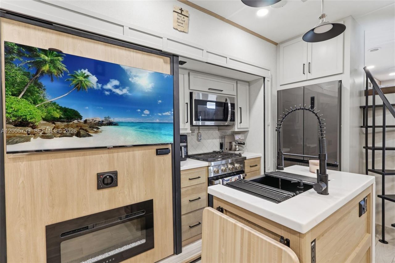 325 Calusa St #312 , Key Largo, FL 33037 Photo