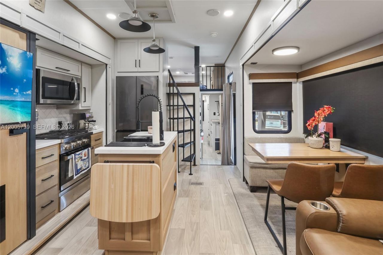 325 Calusa St #312 , Key Largo, FL 33037 Photo