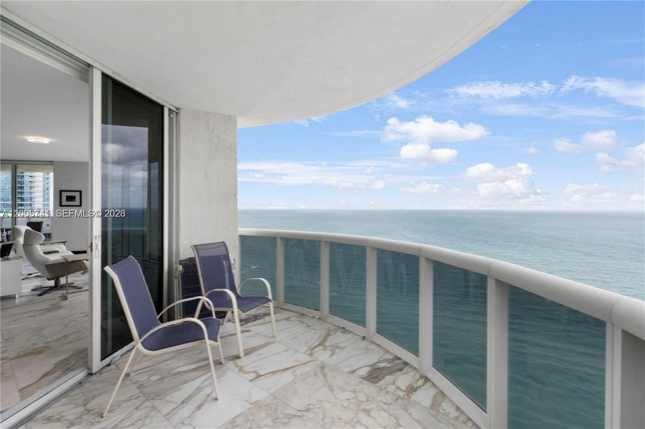 17201 Collins Ave, Unit 3101, Sunny Isles Beach, FL 33160 Photo