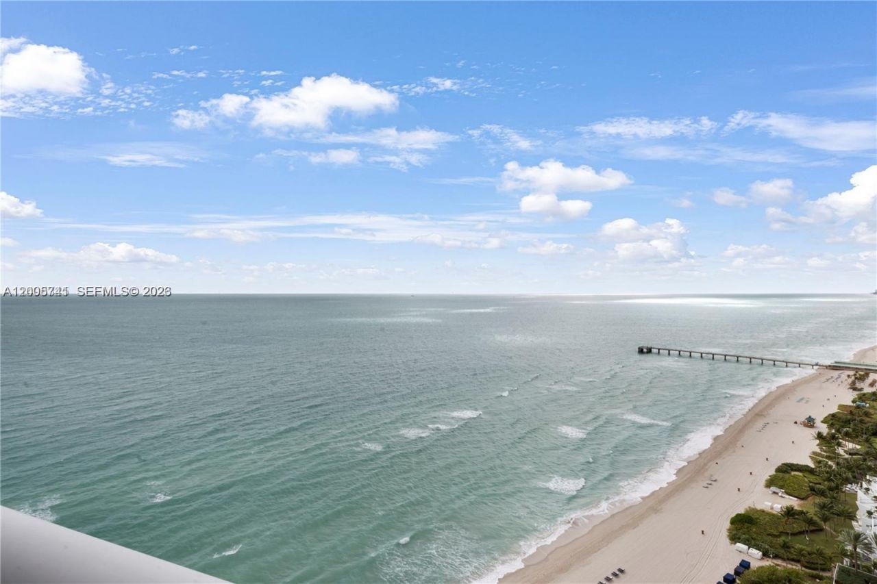 17201 Collins Ave, Unit 3101, Sunny Isles Beach, FL 33160 Photo