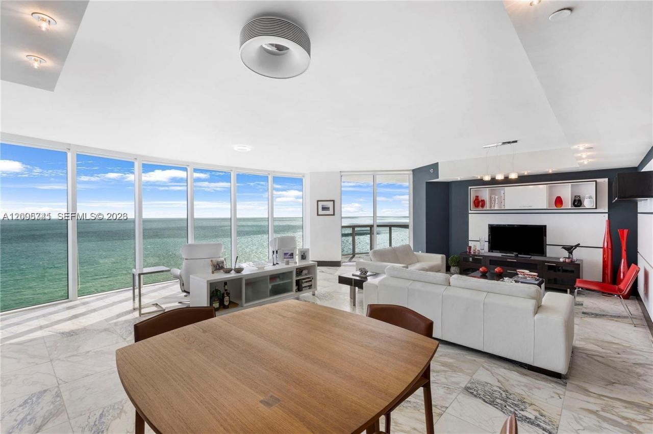 17201 Collins Ave, Unit 3101, Sunny Isles Beach, FL 33160 Photo