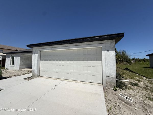 1643 Windsor Avenue SE , Palm Bay, FL 32909