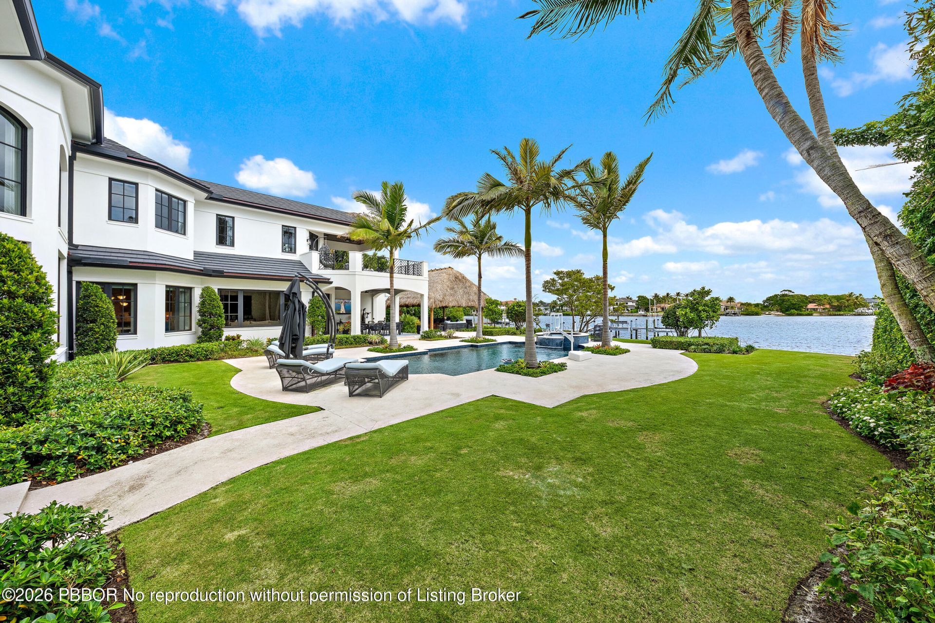 19020 Point Drive, Jupiter, FL 33469 Photo