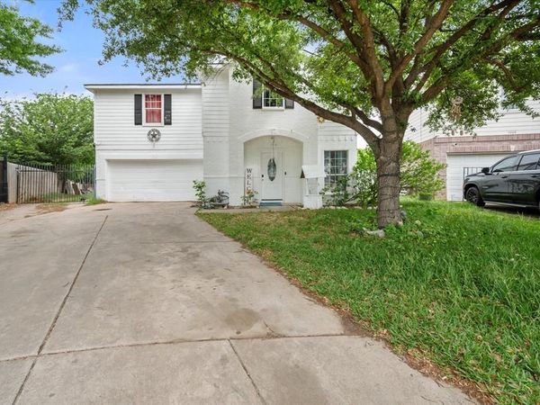 3005 Ronay Drive, Forest Hill, TX 76140