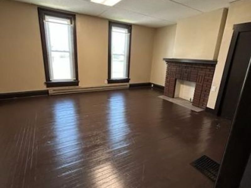 147 S Shaffer Street, Springfield, OH 45506 Photo 2