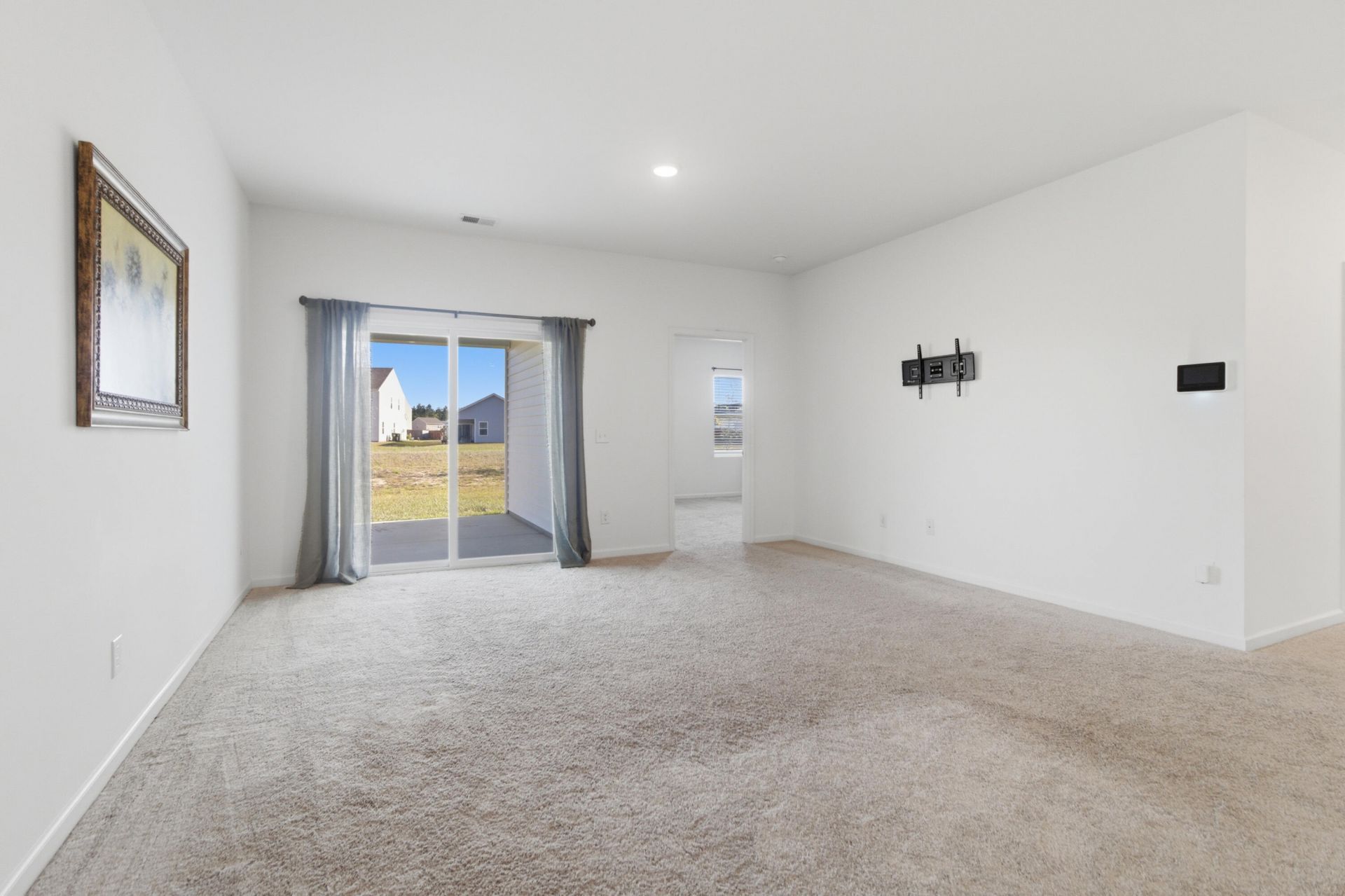 569 Polaris Way Photo 12