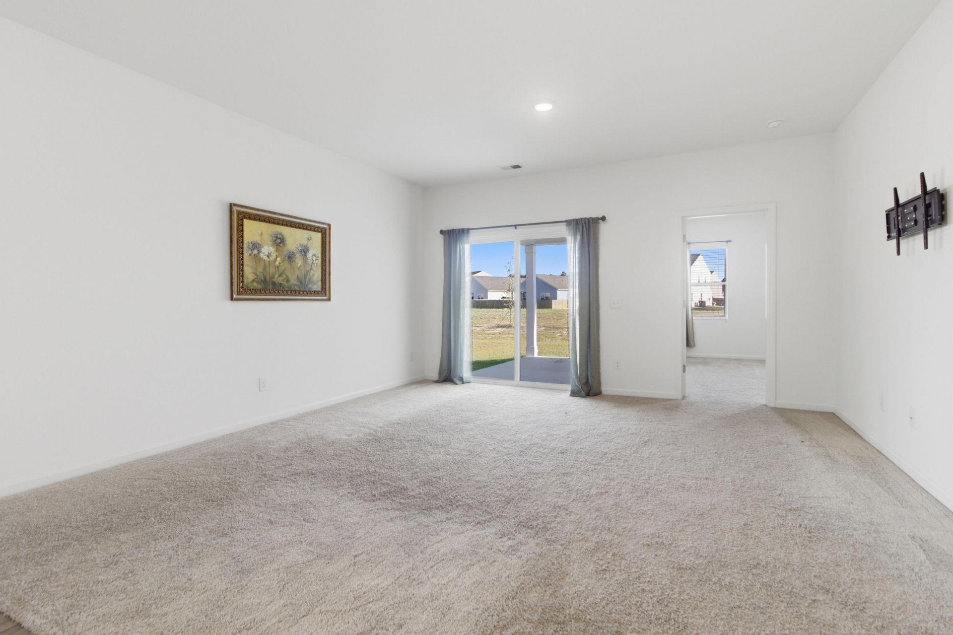 569 Polaris Way Photo 13