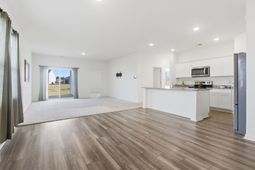 569 Polaris Way photo 4