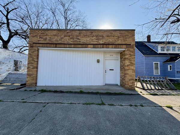 2712 Seventh Street, Muskegon, MI 49444