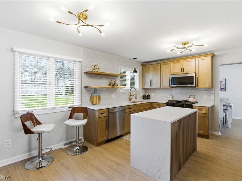 6344 Gale Drive, Seven Hills, OH 44131 Photo 17