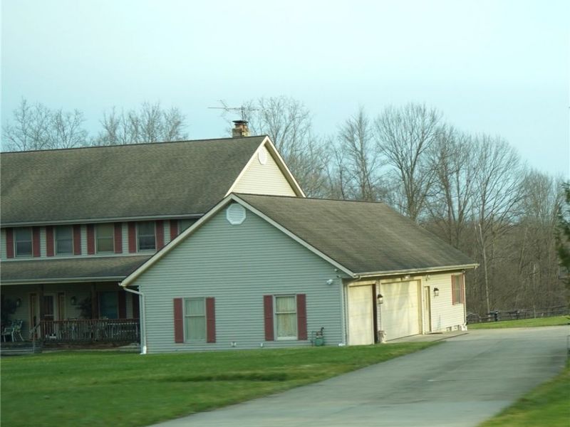 39335 Bainbridge Road, Solon, OH 44139 Photo 3