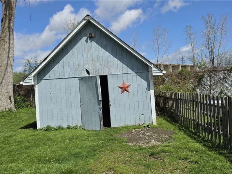 13304 Wilton Avenue , Cleveland, OH 44135 Photo 3