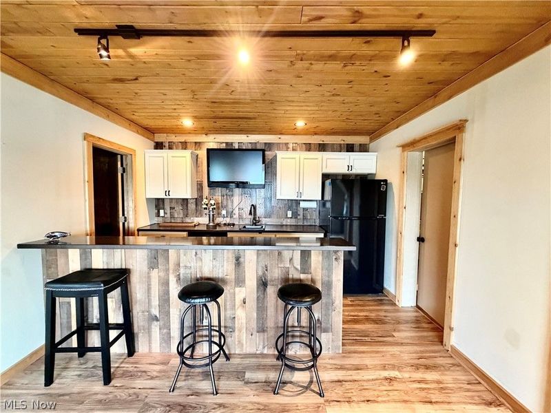 47817 Tomahawk Drive, Negley, OH 44441 Photo 13