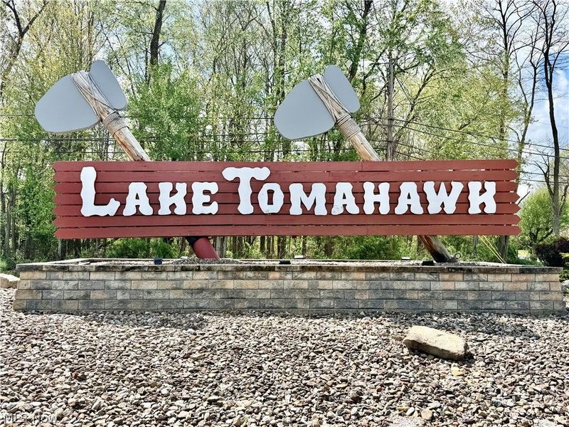 47817 Tomahawk Drive, Negley, OH 44441 Photo 3