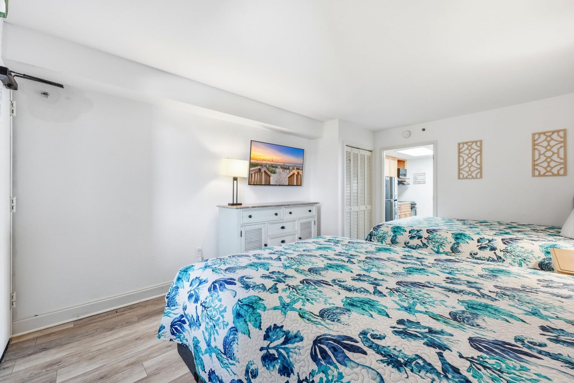2401 S Ocean Blvd. Photo 11