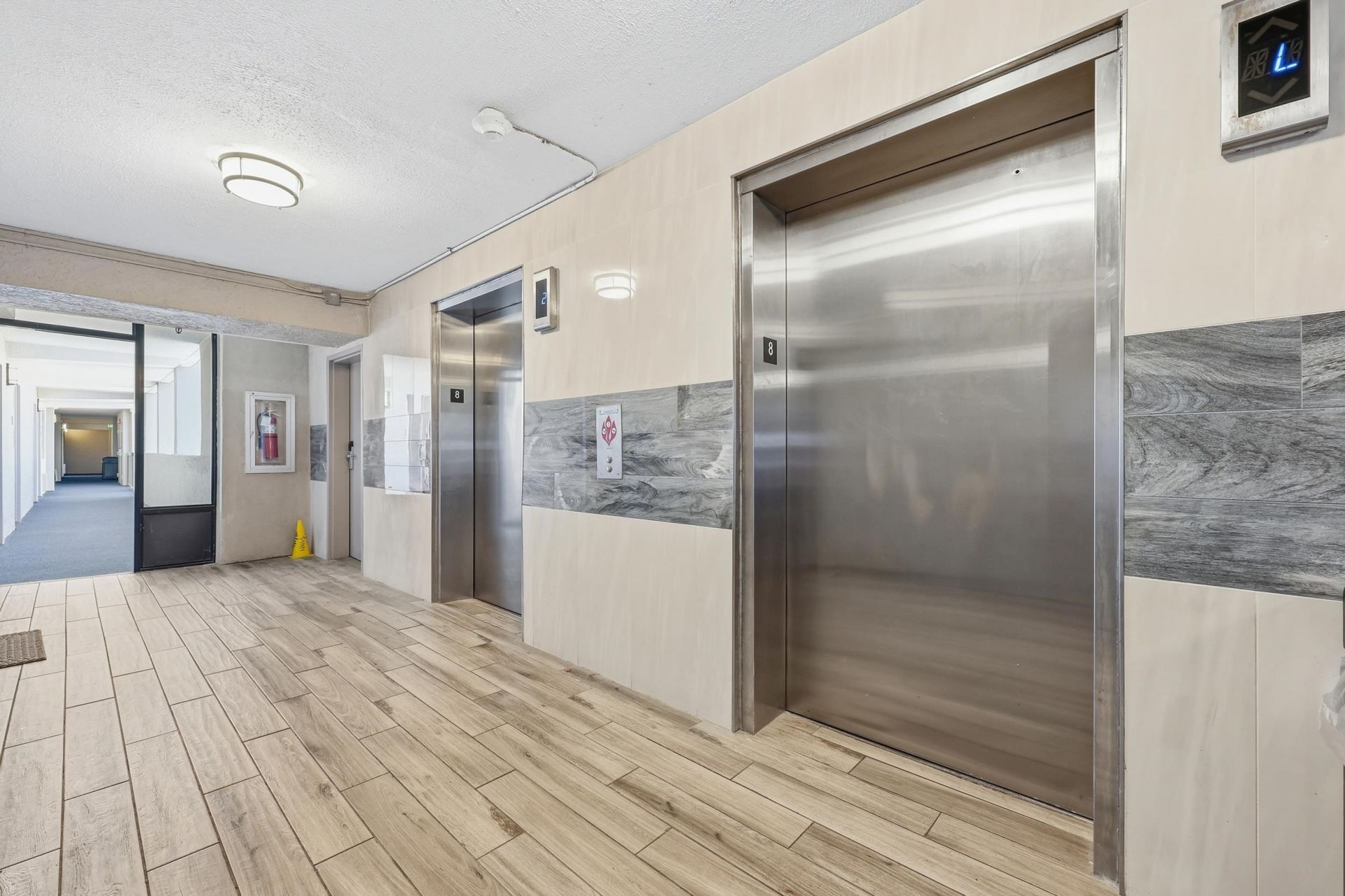 2401 S Ocean Blvd. Photo 19