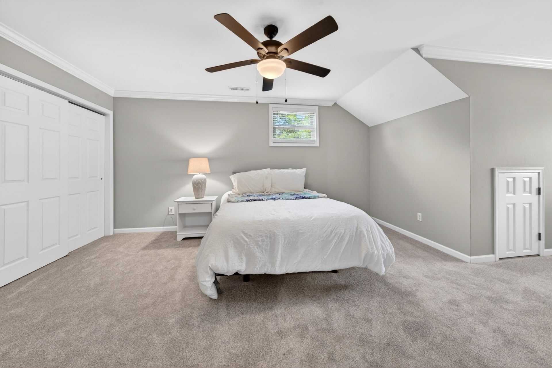 1602 Royal Oak Circle Photo 25