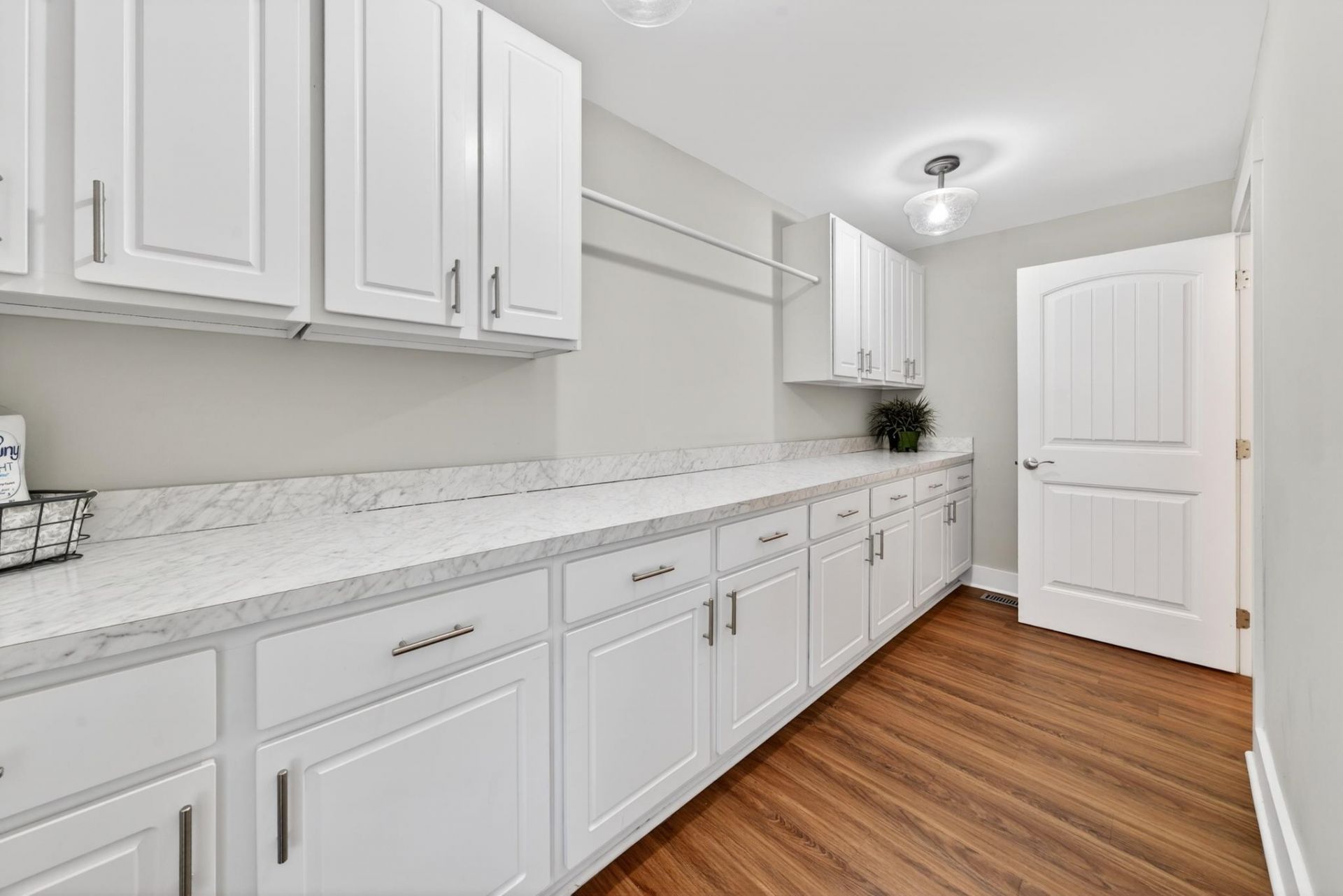 1602 Royal Oak Circle Photo 33