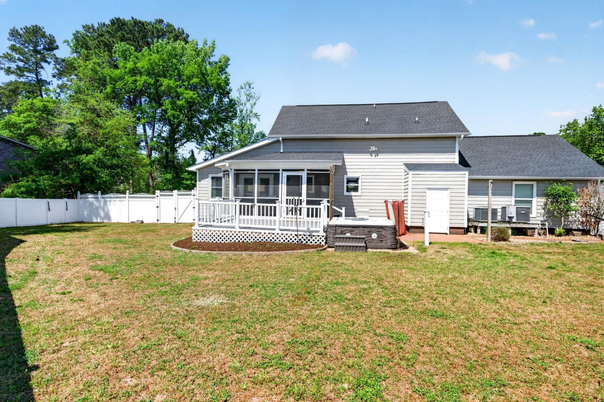 1602 Royal Oak Circle Photo 42