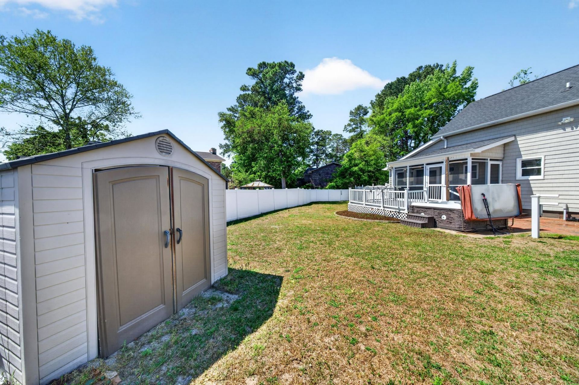 1602 Royal Oak Circle Photo 43